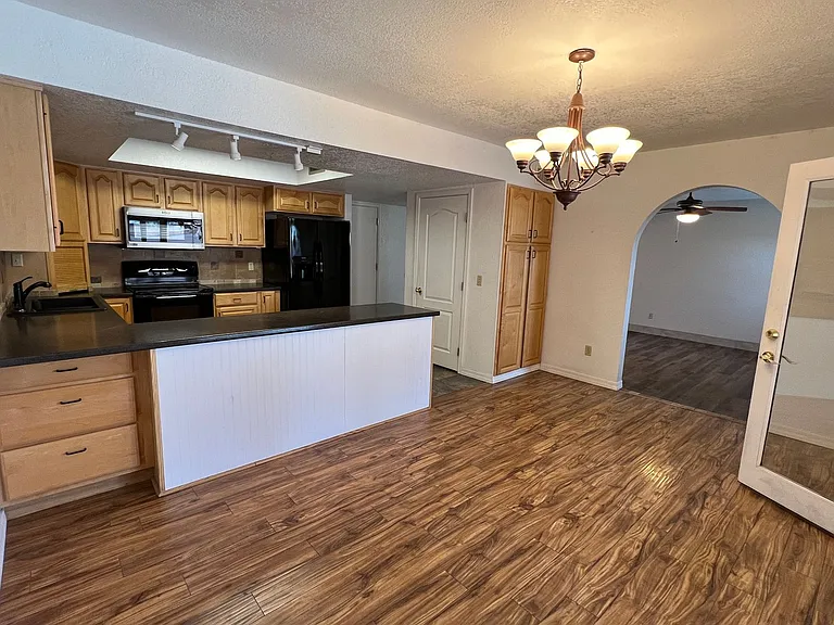 3236 Silversmith Dr — Photo 6
