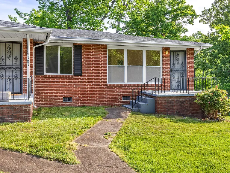 301 Wygoda Cir — Photo 23