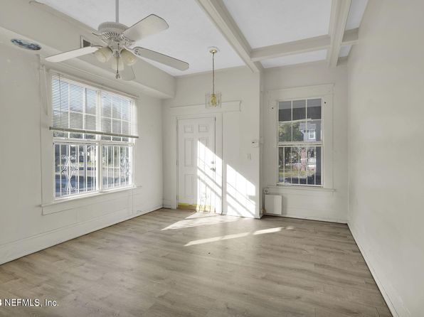 jacksonville-florida-154602078 picture