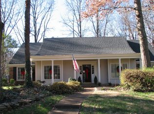2513 Turpins Glen Dr, Germantown, TN 38138