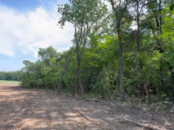 48 Spout Springs Rd, Pottsboro, TX 75076