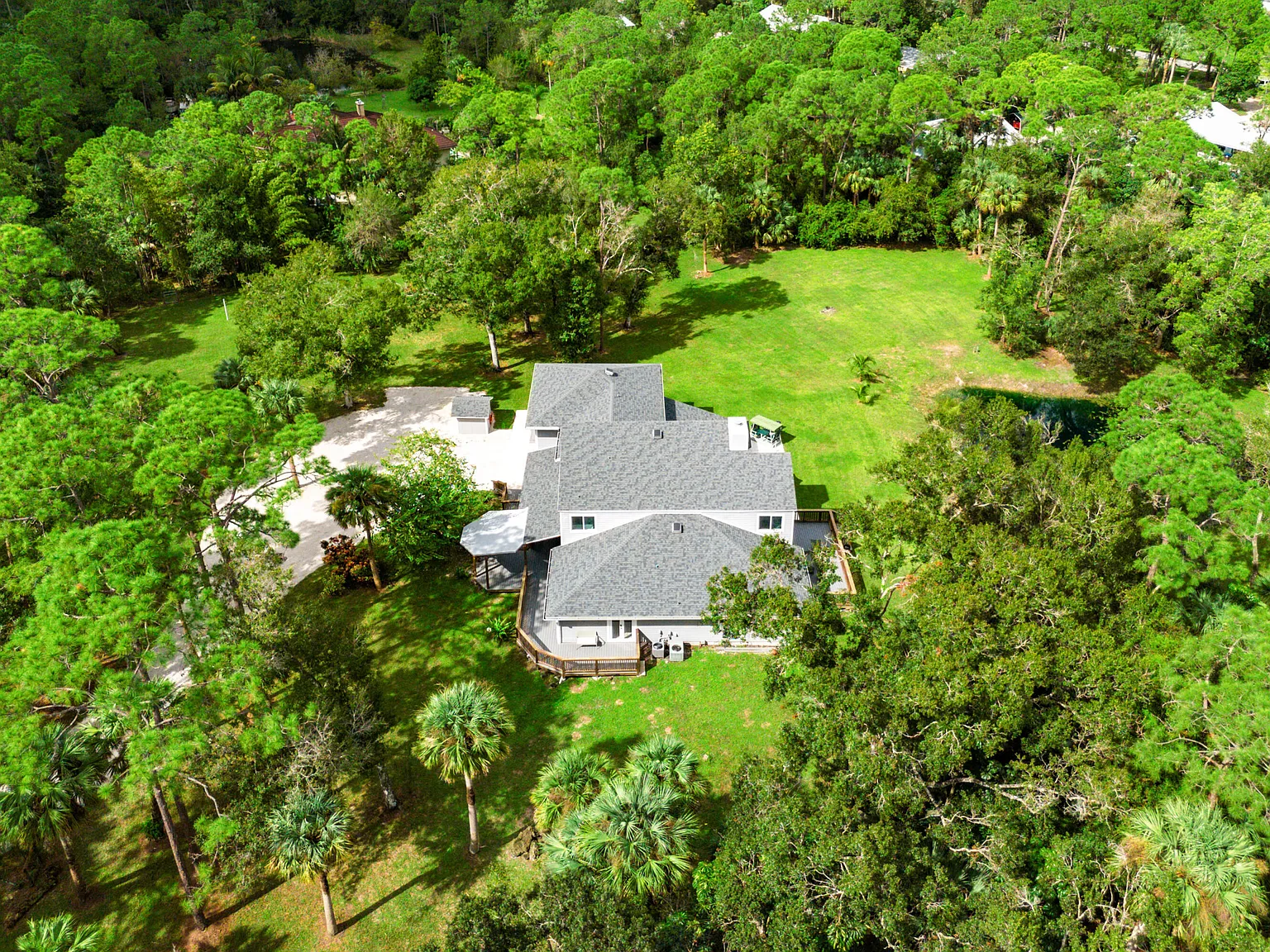 4 bed, 4.0 bath, 4504 sqft, $6,750 — Photo 1