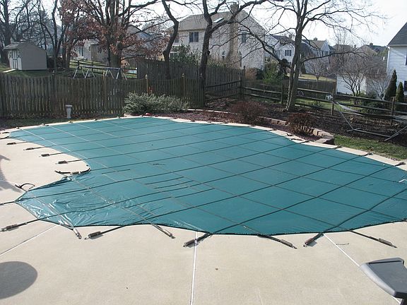 5th image of 2250 Hopkins Ln