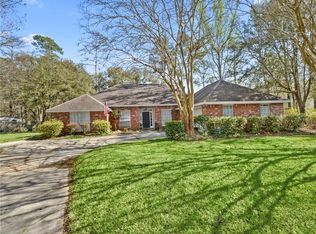 620 Highland Ct, Mandeville, LA 70448