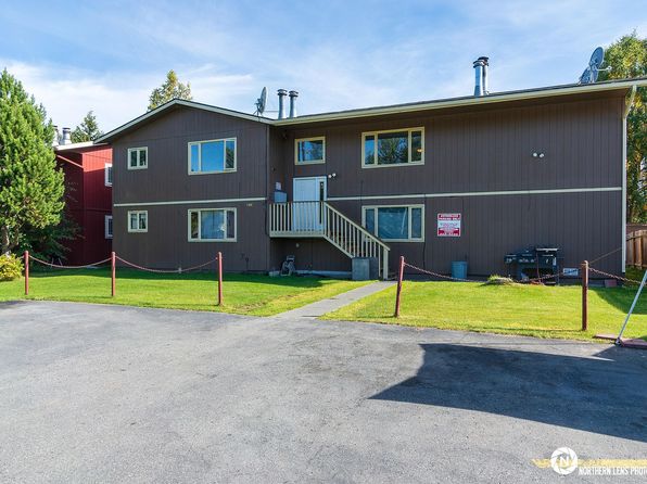 521 Pine St APT 1