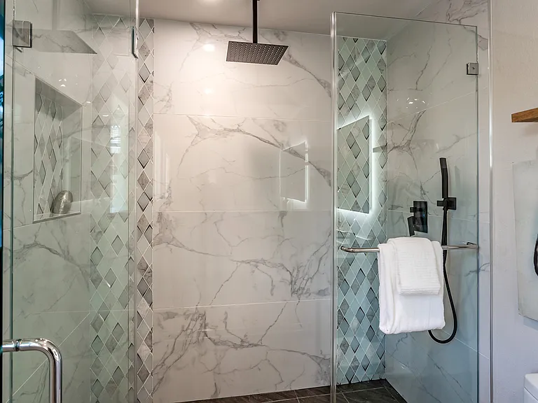 1185 W Latimer Ave — Photo 12
