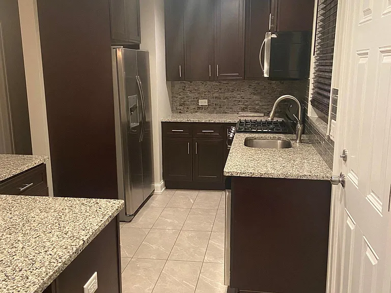 5654 N Talman Ave #2 — Photo 11