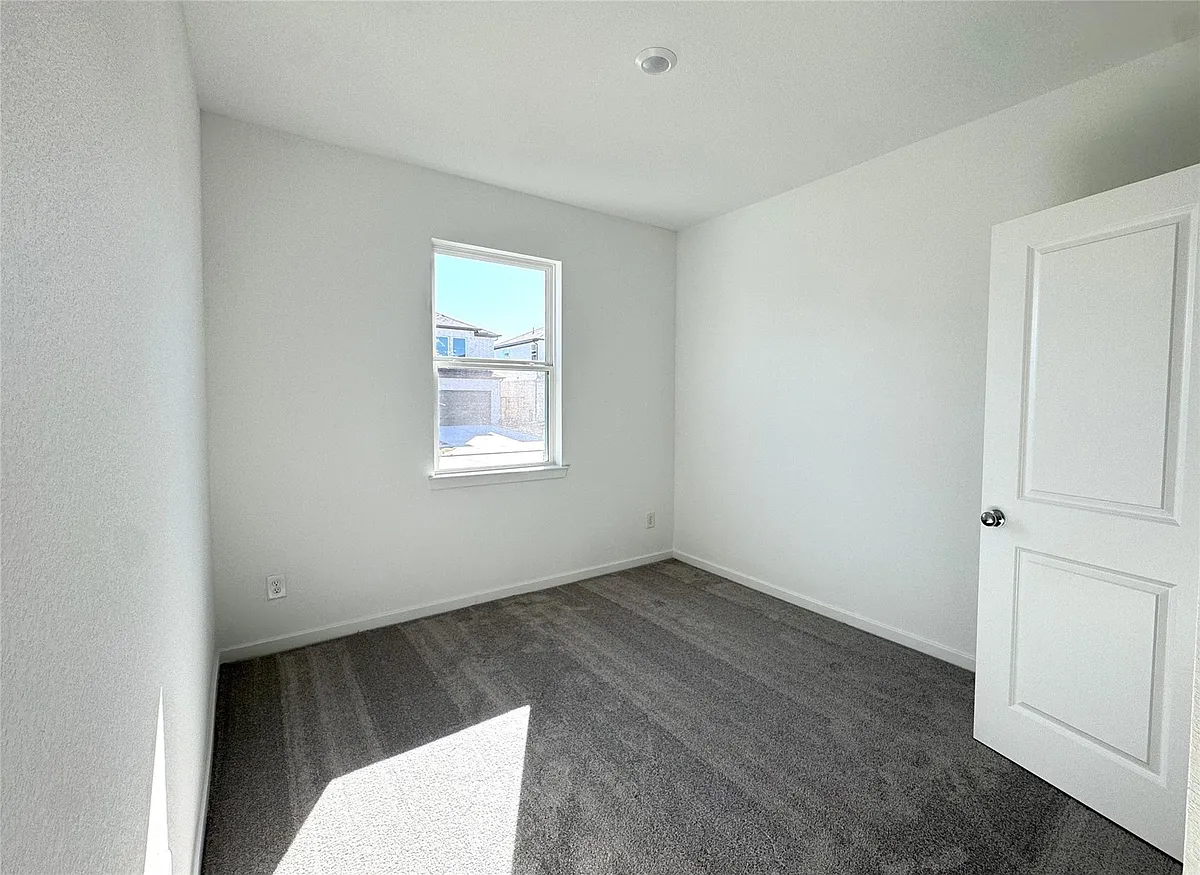 Building Photo - 9723 Pettus Creek Dr