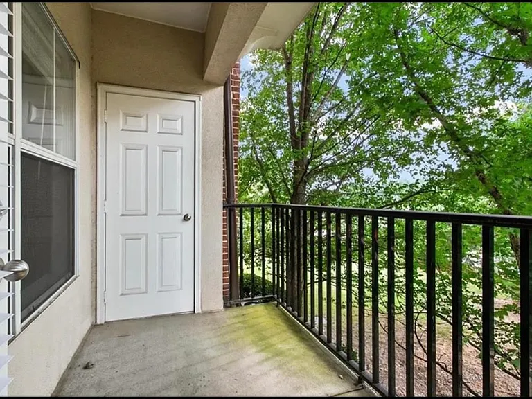 1850 Cotillion Dr #1112 — Photo 15
