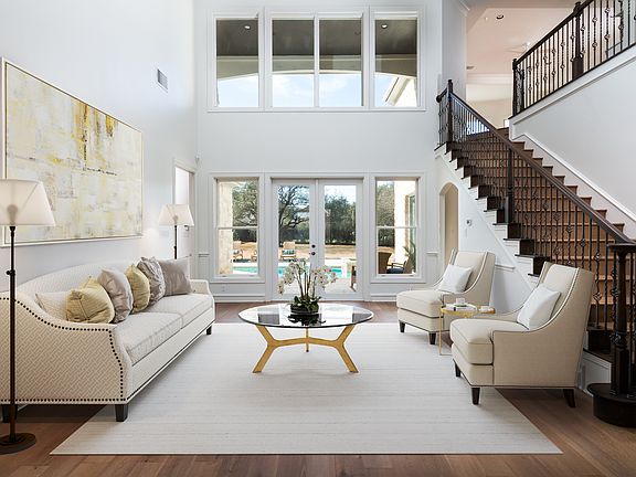 3rd image of 8837 Chalk Knoll Dr