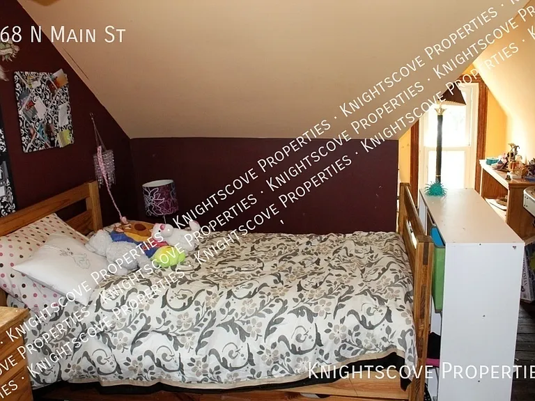 268 N Main St — Photo 14