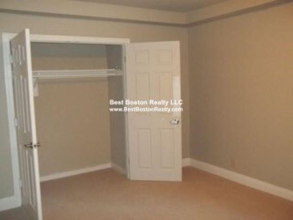 2nd image of 395 Broadway #1B