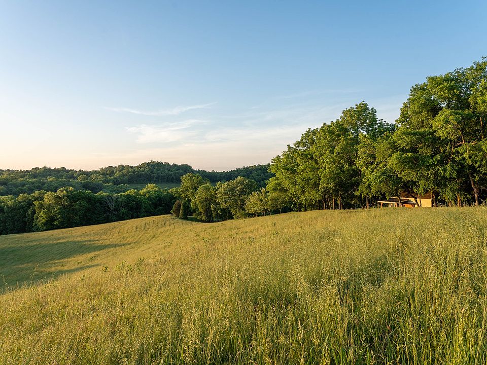 40th image of 3210 Morel Rd