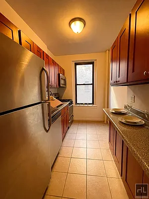 Rented by Highline Residential | media 8