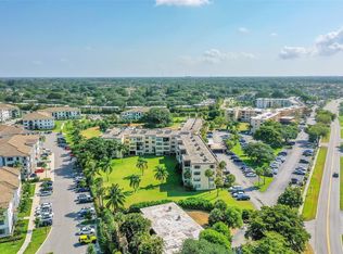 9355 SW 8th St APT 205, Boca Raton, FL 33428