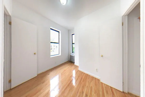 Rented by Compass | media 3