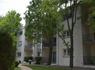 1004 E Harding Dr APT 301, Urbana, IL 61801