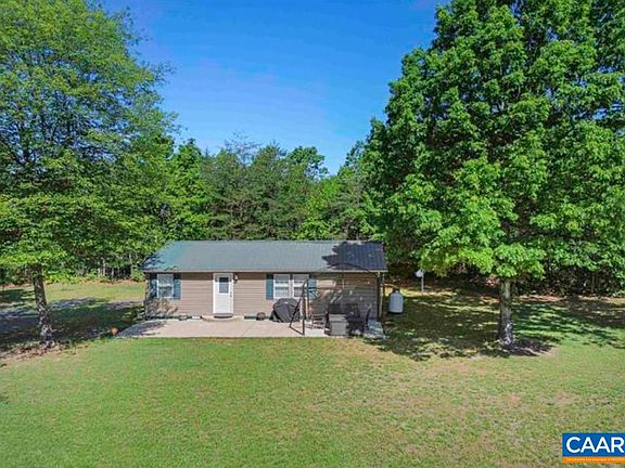 5th image of 10239 Howardsville Rd