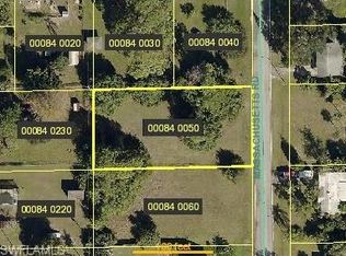 27 Massachusetts Rd, Lehigh Acres, FL 33936