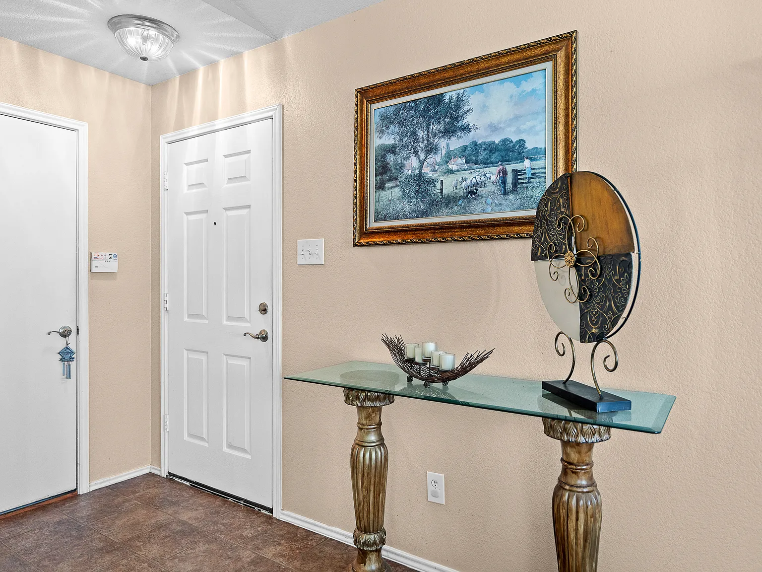 4 bed, 1840 sqft, $2,200 — Photo 2