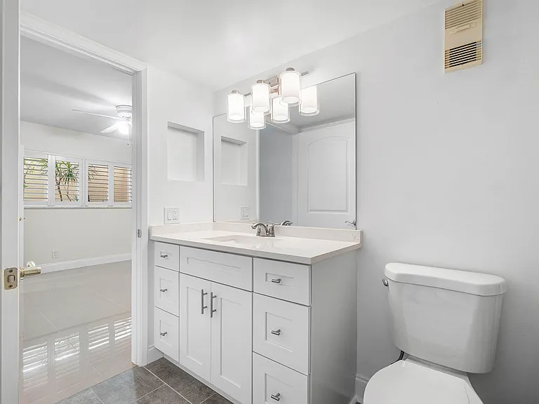 7290 Kinghurst Dr #106 — Photo 30