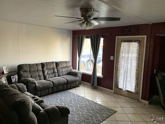3rd image of 1537 W Brighton Ave