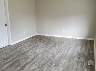 435 S Rhyne St, Dallas, NC 28034