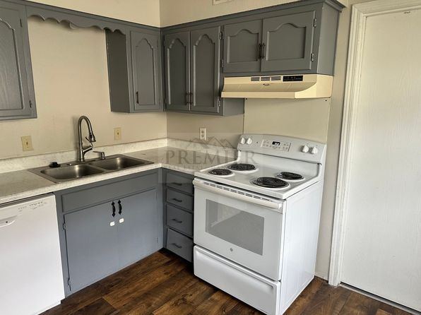 300 W Montgomery St #2
