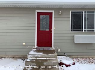 7011 Robin Dr UNIT C, Gillette, WY 82718