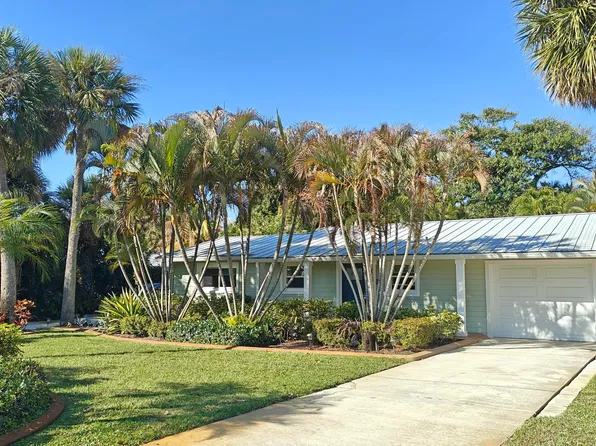 282 SE Edgewood Drive, Stuart, FL 34996