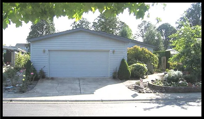 17564 NW Shadyfir Loop Space 23 photo 1