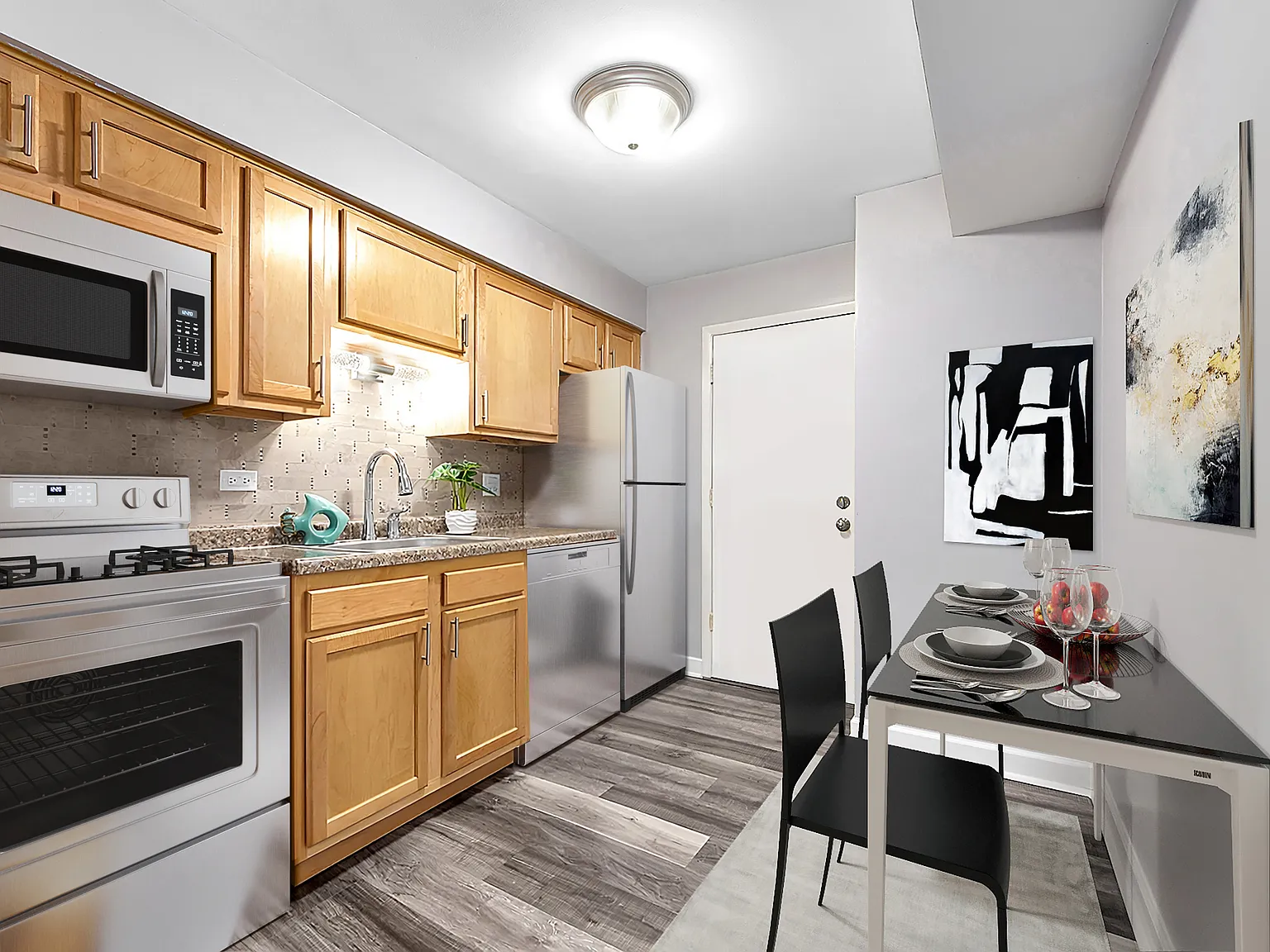 1 bed, 650 sqft, $1,600 — Photo 3