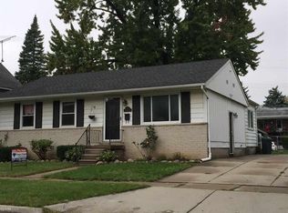 23 3rd St, Mount Clemens, MI 48043