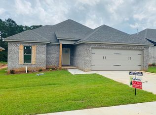 208 Overcup Dr, Troy, AL 36079