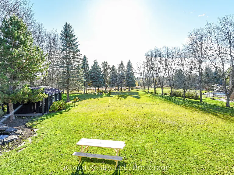25 Giles Rd — Photo 47