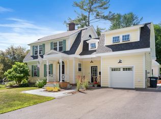 7 Spencer St, Orono, ME 04473