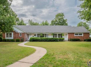 505 Miller St, Osage City, KS 66523