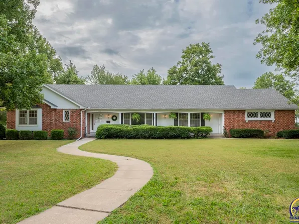 505 Miller St, Osage City, KS 66523