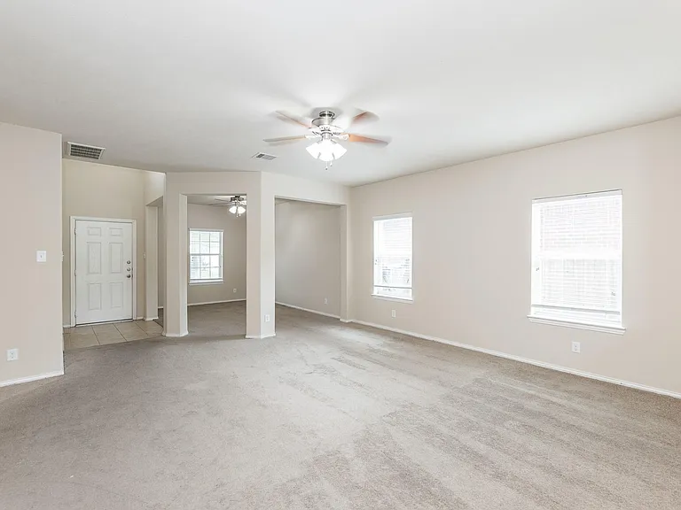 6138 Sierra Springs Ln — Photo 9