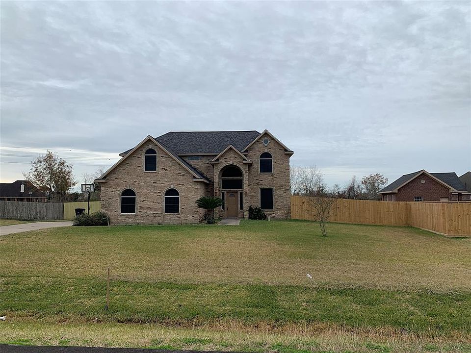 1st image of 3010 Demi Ln