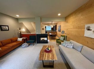 380 Hightower Rd #3, Girdwood, AK 99587