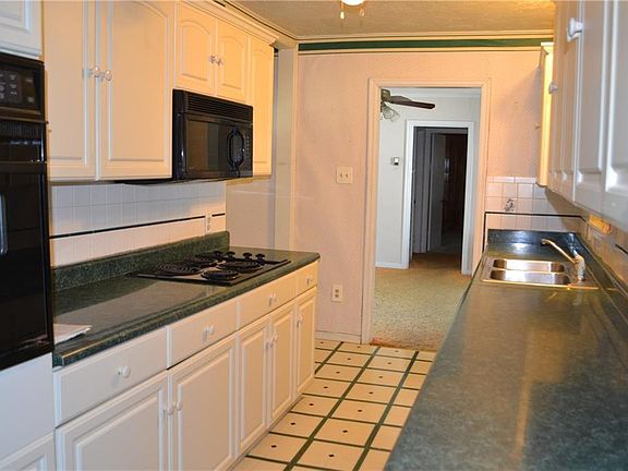 5th image of 1818 N Park Ave #Penthouse