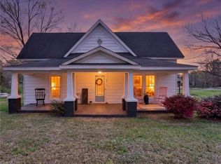 507 Columbia Ave, Ramseur, NC 27316