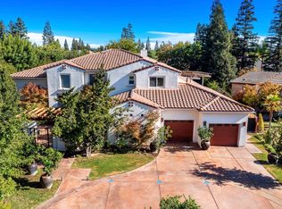 10368 N Bay Hill Dr, Fresno, CA