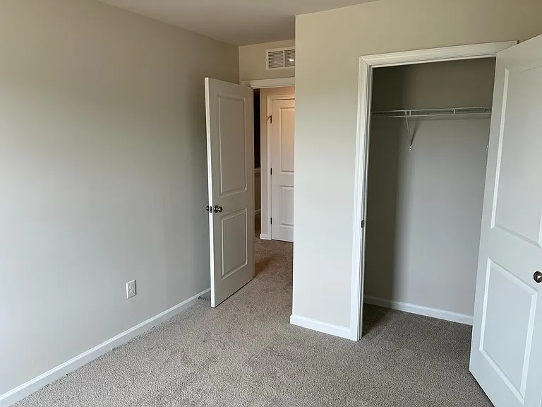 49 Elliot Ln — Photo 15