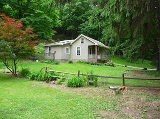 301 Redgate Rd, Sewickley, PA 15143