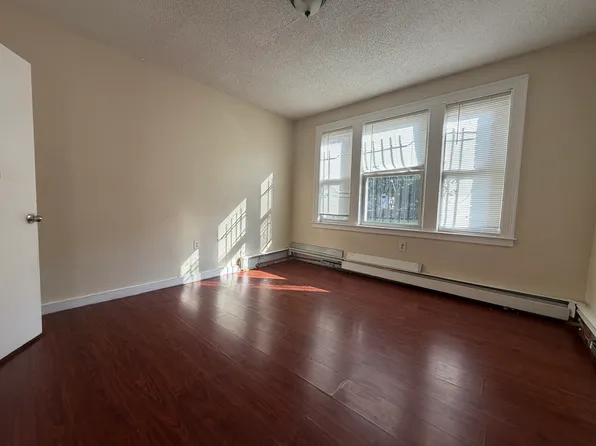 256 Mather St, Hartford, CT