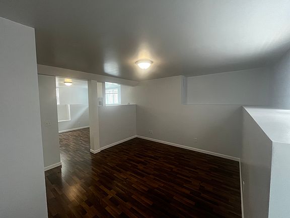 5th image of 1960 16th Ave