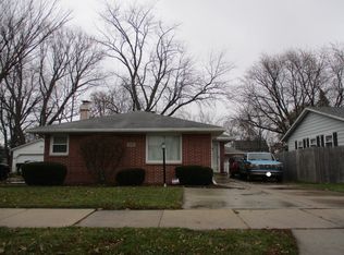 1335 Orchard St, Racine, WI 53405