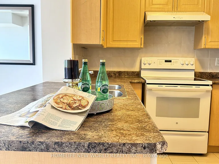 4978 Yonge St #1209 — Photo 34